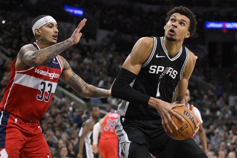 戈麦斯现年 戈麦斯现年